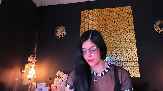 Snapshot of caro_lyne_ chatting on March 2025 01:20:02 PM caro lyne online show from March 2025 01:20:02 PM