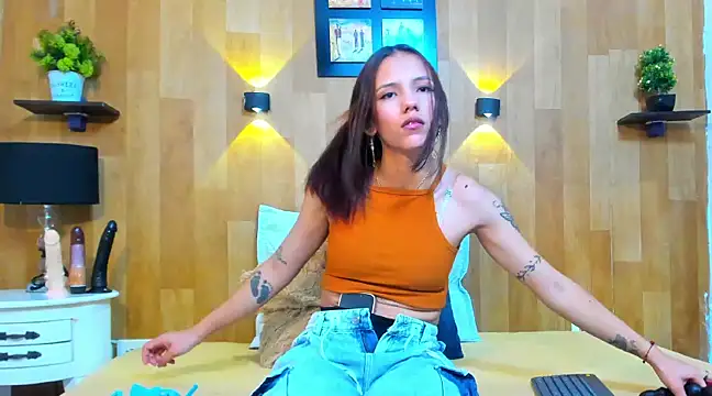 marianaa90 online show from February 2025 07:30:01 PM