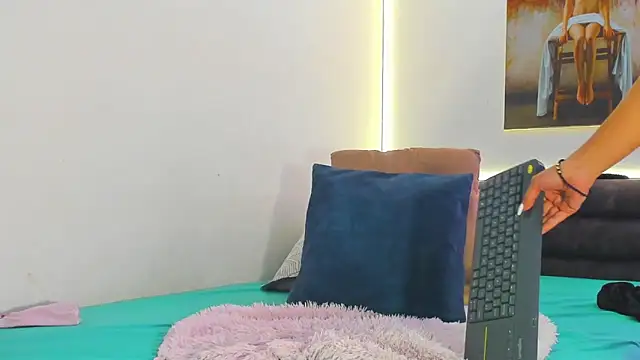 marianaa90 online show from June 2026 03:14:02 PM