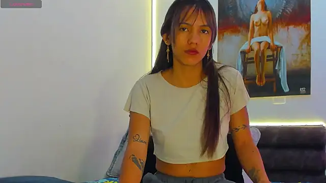 marianaa90 online show from June 2026 03:00:01 PM
