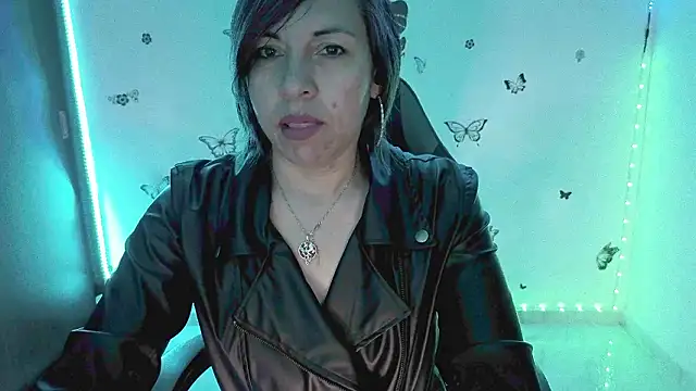 Lady breaks hearts online show from February 2026 09:43:02 AM