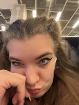 Holy Tereza online show from April 2026 03:53:01 PM