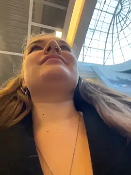 Holy Tereza online show from April 2026 04:00:01 PM