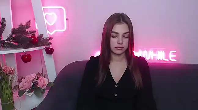 Snapshot of MilanaAngelAs chatting on January 2025 10:43:01 AM MilanaAngelAs online show from January 2025 10:43:01 AM