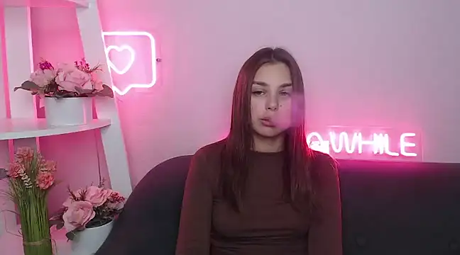 Snapshot of MilanaAngelAs chatting on January 2025 10:54:01 AM MilanaAngelAs online show from January 2025 10:54:01 AM