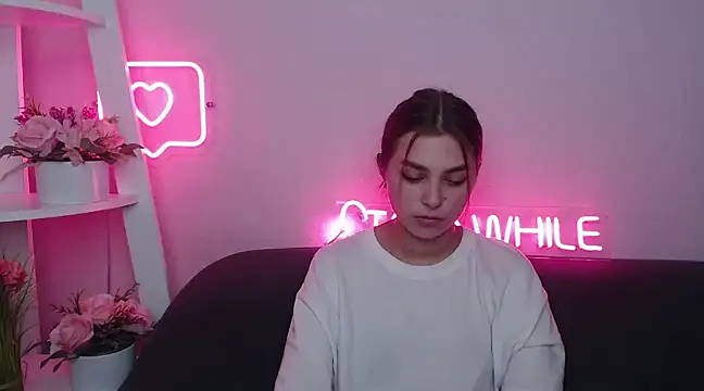 Snapshot of MilanaAngelAs chatting on January 2025 10:55:01 AM MilanaAngelAs online show from January 2025 10:55:01 AM