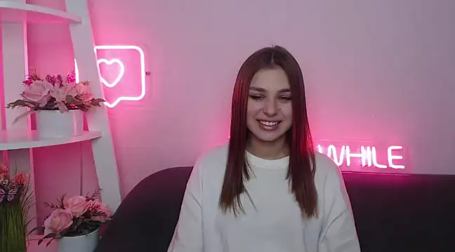 Snapshot of MilanaAngelAs chatting on January 2025 05:48:01 AM MilanaAngelAs online show from January 2025 05:48:01 AM