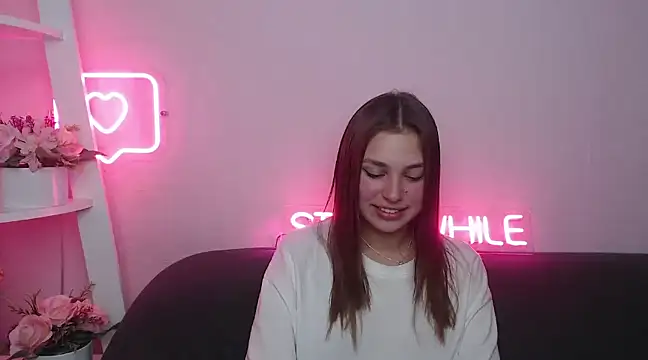 Snapshot of MilanaAngelAs chatting on January 2025 05:51:01 PM MilanaAngelAs online show from January 2025 05:51:01 PM