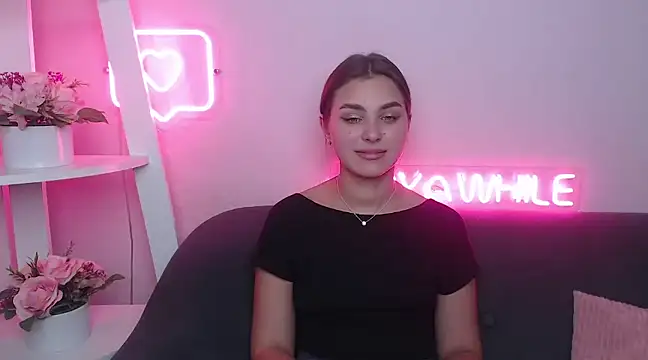 Snapshot of MilanaAngelAs chatting on January 2025 12:07:02 PM MilanaAngelAs online show from January 2025 12:07:02 PM