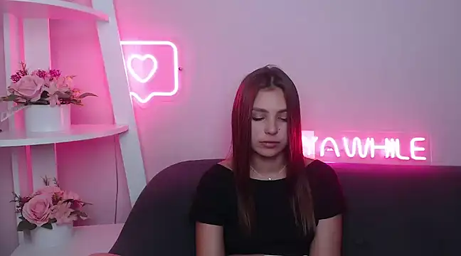 Snapshot of MilanaAngelAs chatting on February 2025 08:41:01 AM MilanaAngelAs online show from February 2025 08:41:01 AM