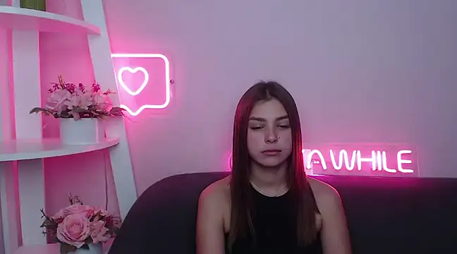 Snapshot of MilanaAngelAs chatting on February 2025 11:44:02 AM MilanaAngelAs online show from February 2025 11:44:02 AM