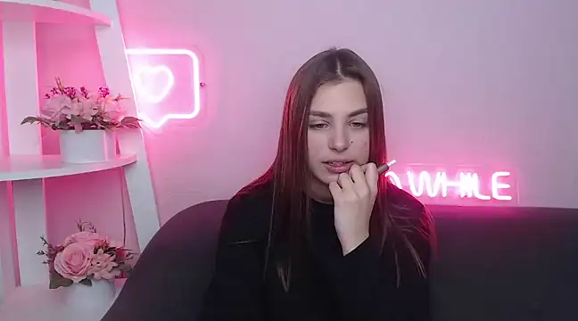 Snapshot of MilanaAngelAs chatting on February 2025 11:57:02 AM MilanaAngelAs online show from February 2025 11:57:02 AM