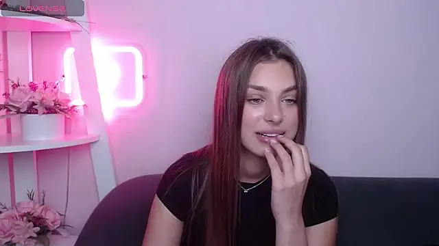 MilanaAngelAs online show from July 2026 04:44:02 AM