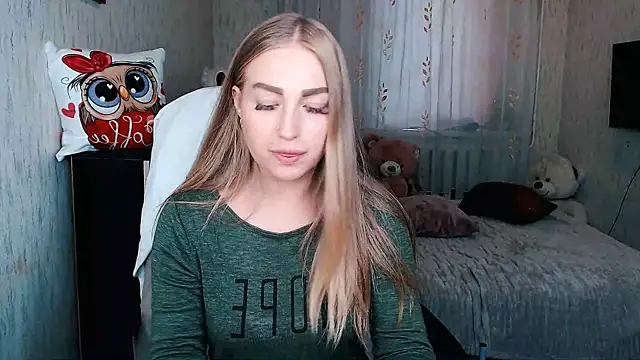 Snapshot of _KittyBoo chatting on October 2025 07:31:02 AM KittyBoo online show from October 2025 07:31:02 AM