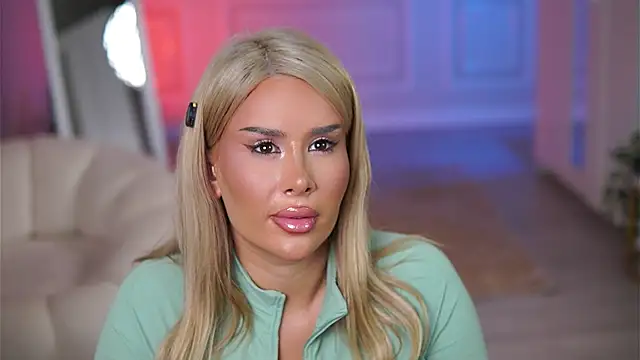 Snapshot of EvaZane chatting on February 2026 08:34:01 PM EvaZane online show from February 2026 08:34:01 PM