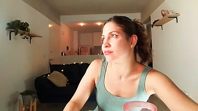 Snapshot of Melisa_cream chatting on January 2025 02:21:02 AM Melisa cream online show from January 2025 02:21:02 AM