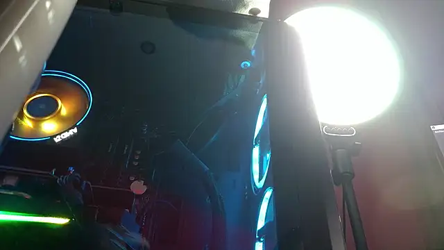 Snapshot of Melisa_cream chatting on February 2026 02:32:01 AM Melisa cream online show from February 2026 02:32:01 AM