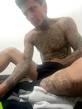 Papinine6 online show from November 2025 12:52:01 PM