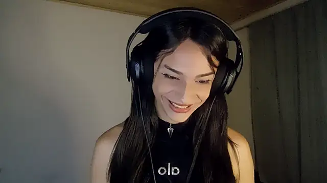 Dollbehavior  online show from November 2025 03:42:02 AM