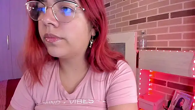 Rousse Collinss online show from December 2024 11:36:02 PM