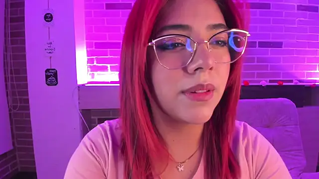 Rousse Collinss online show from February 2025 04:16:02 AM