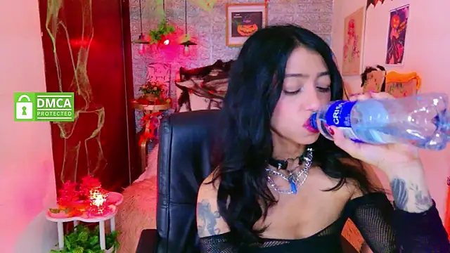 REDHOTTER  online show from October 2025 07:55:02 PM