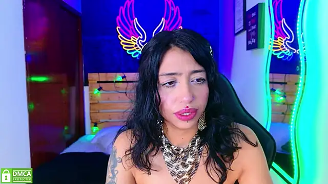 REDHOTTER  online show from May 2026 07:54:01 PM