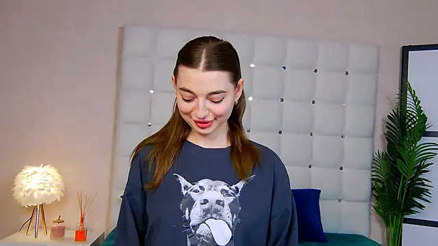 Snapshot of NicoleRosss chatting on March 2025 06:34:01 PM NicoleRosss online show from March 2025 06:34:01 PM