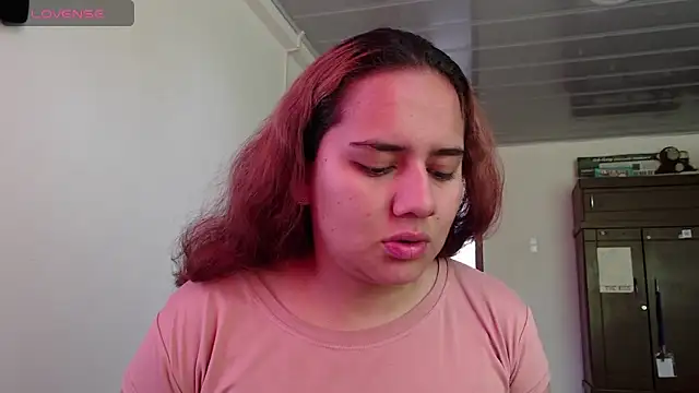 Lexyevans online show from October 2025 02:40:02 PM