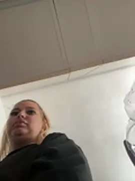 AllysonK online show from June 2026 10:07:01 AM