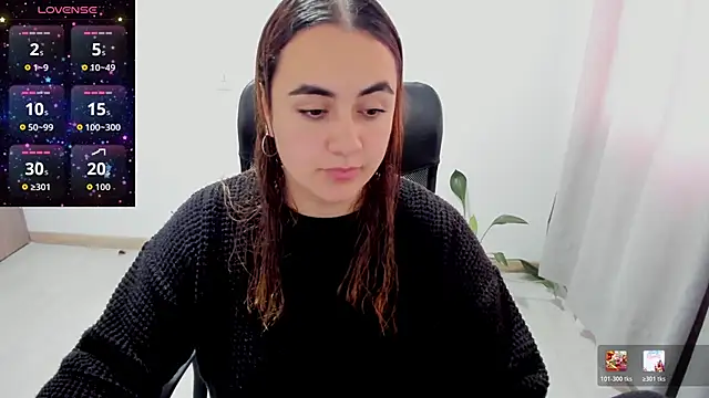 Snapshot of maryluna95 chatting on May 2026 05:33:01 PM maryluna95 online show from May 2026 05:33:01 PM