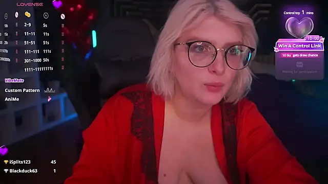 Snapshot of CoolTatis chatting on February 2025 10:21:01 AM CoolTatis online show from February 2025 10:21:01 AM