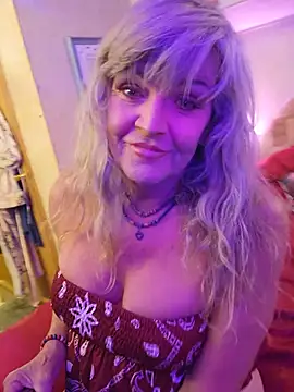 annika lately online show from July 2026 03:42:02 AM