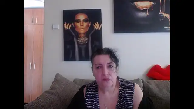 maturekorine online show from April 2026 01:23:02 PM