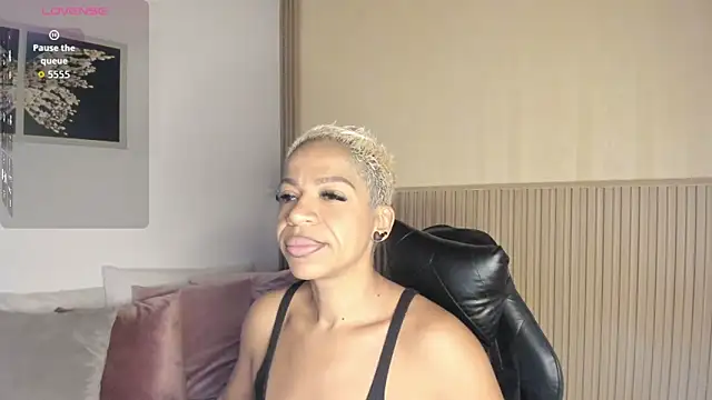 summer night  online show from December 2025 11:29:01 AM