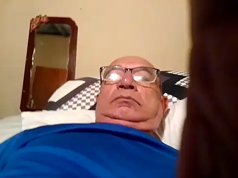 sincuenton24cmts online show from October 2025 01:17:01 AM