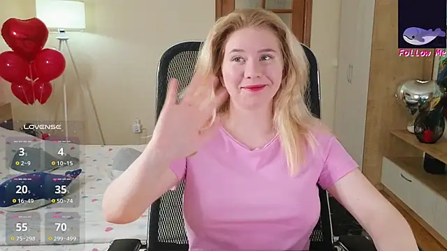 D0nna  online show from February 2025 10:11:02 PM