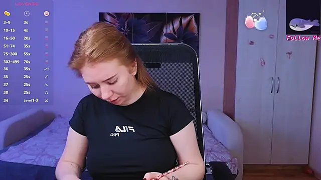 D0nna  online show from September 2025 06:37:01 AM