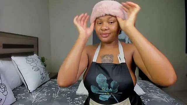 Renee-18 online show from February 2025 10:12:01 AM