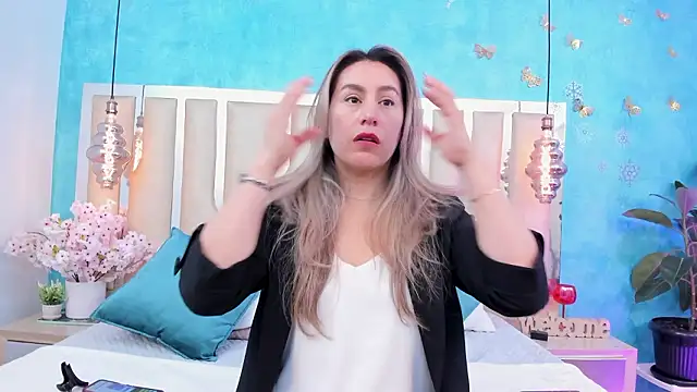 RubbyTaylor online show from February 2026 02:32:01 PM