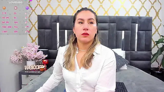 RubbyTaylor online show from May 2026 02:35:01 PM