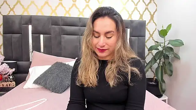 RubbyTaylor online show from May 2026 02:47:02 PM
