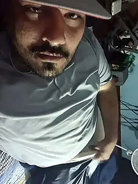 GILBERTHOR92 online show from November 2025 11:29:01 AM