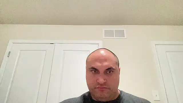 Snapshot of SluggishChase99 chatting on December 2024 04:31:01 AM SluggishChase99 online show from December 2024 04:31:01 AM