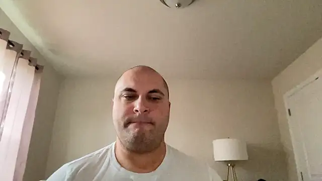 Snapshot of SluggishChase99 chatting on December 2024 07:00:01 PM SluggishChase99 online show from December 2024 07:00:01 PM