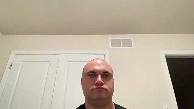 Snapshot of SluggishChase99 chatting on January 2025 10:48:01 PM SluggishChase99 online show from January 2025 10:48:01 PM