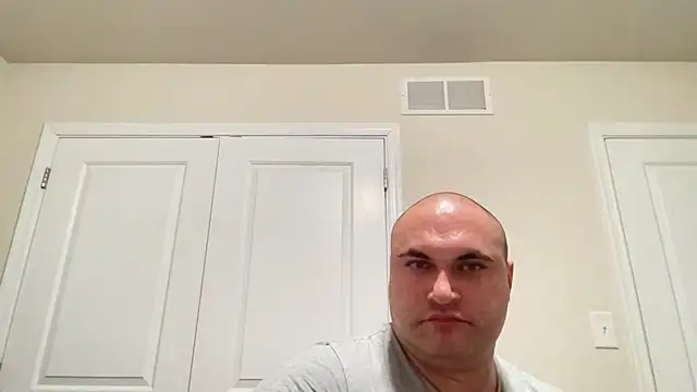 Snapshot of SluggishChase99 chatting on January 2025 03:04:02 AM SluggishChase99 online show from January 2025 03:04:02 AM