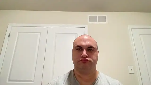 Snapshot of SluggishChase99 chatting on January 2025 06:06:01 AM SluggishChase99 online show from January 2025 06:06:01 AM