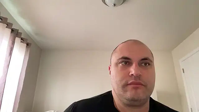 Snapshot of SluggishChase99 chatting on January 2025 04:28:02 PM SluggishChase99 online show from January 2025 04:28:02 PM