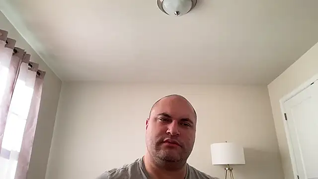 Snapshot of SluggishChase99 chatting on January 2025 02:47:02 PM SluggishChase99 online show from January 2025 02:47:02 PM